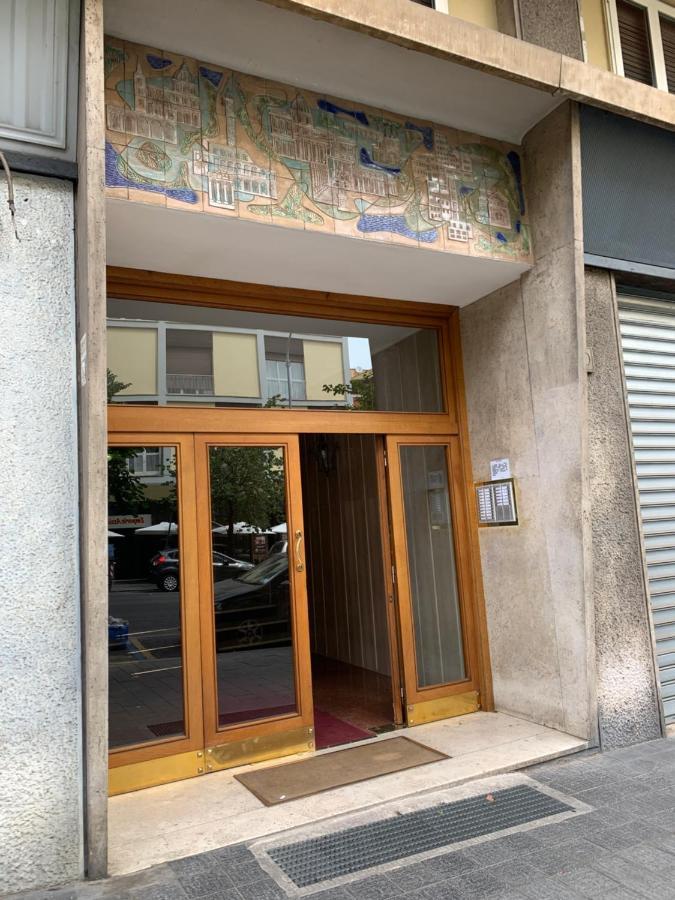 Bella Roma - Ee Hotell Eksteriør bilde